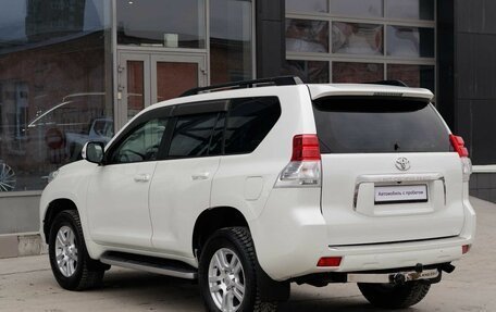 Toyota Land Cruiser Prado 150 рестайлинг 2, 2010 год, 3 250 000 рублей, 7 фотография