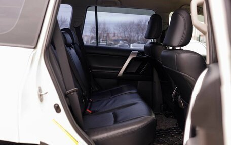 Toyota Land Cruiser Prado 150 рестайлинг 2, 2010 год, 3 250 000 рублей, 22 фотография