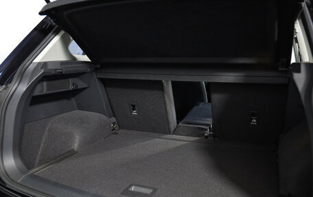 Volkswagen Tiguan II, 2021 год, 2 949 000 рублей, 23 фотография