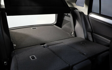 Volkswagen Tiguan II, 2021 год, 2 949 000 рублей, 22 фотография