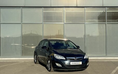Opel Astra J, 2011 год, 599 000 рублей, 2 фотография