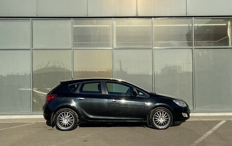 Opel Astra J, 2011 год, 599 000 рублей, 3 фотография