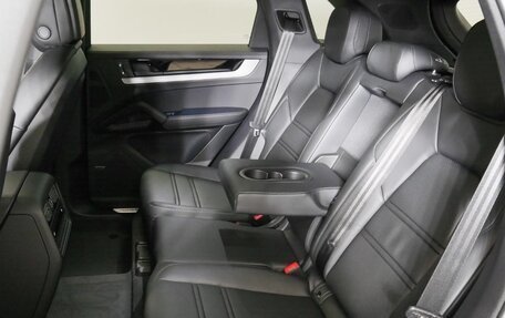 Porsche Cayenne III, 2025 год, 13 300 000 рублей, 9 фотография