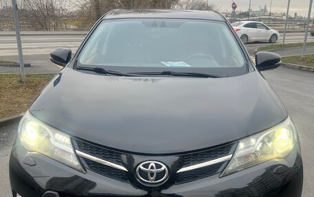 Toyota RAV4, 2013 год, 1 599 999 рублей, 8 фотография