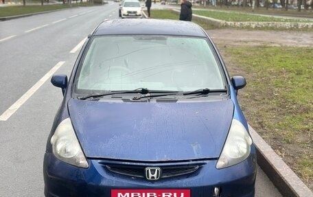 Honda Fit III, 2002 год, 150 000 рублей, 2 фотография