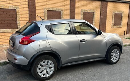Nissan Juke II, 2011 год, 650 000 рублей, 6 фотография