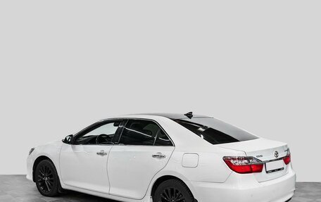 Toyota Camry, 2016 год, 2 120 000 рублей, 4 фотография