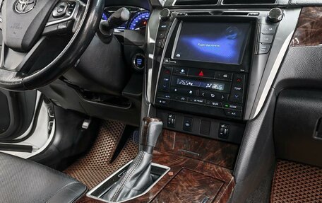 Toyota Camry, 2016 год, 2 120 000 рублей, 11 фотография