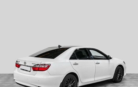 Toyota Camry, 2016 год, 2 120 000 рублей, 3 фотография