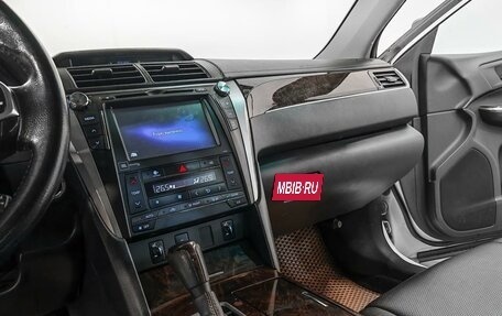 Toyota Camry, 2016 год, 2 120 000 рублей, 9 фотография