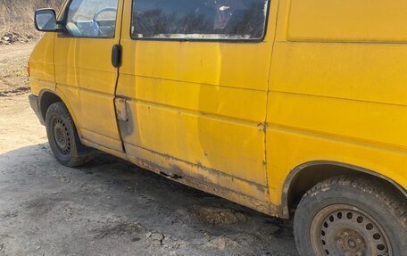 Volkswagen Transporter T4, 1991 год, 250 000 рублей, 2 фотография