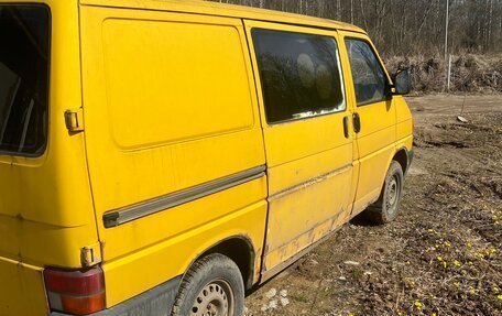Volkswagen Transporter T4, 1991 год, 250 000 рублей, 3 фотография