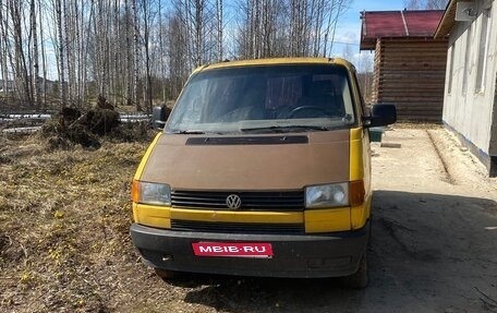 Volkswagen Transporter T4, 1991 год, 250 000 рублей, 1 фотография