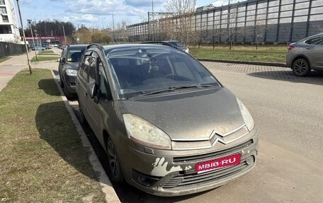 Citroen C4 Picasso II рестайлинг, 2010 год, 400 000 рублей, 1 фотография