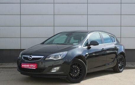Opel Astra J, 2011 год, 865 000 рублей, 1 фотография