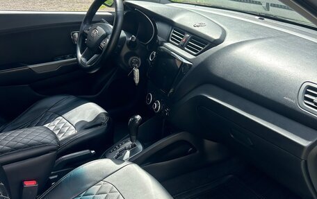 KIA Rio III рестайлинг, 2012 год, 650 000 рублей, 11 фотография