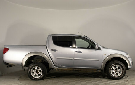 Mitsubishi L200 IV рестайлинг, 2014 год, 1 400 000 рублей, 8 фотография