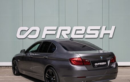 BMW 5 серия, 2010 год, 1 720 000 рублей, 2 фотография