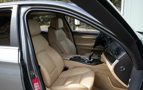 BMW 5 серия, 2010 год, 1 720 000 рублей, 11 фотография