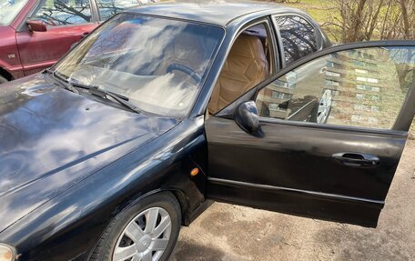 Hyundai Sonata IV рестайлинг, 2000 год, 135 000 рублей, 2 фотография