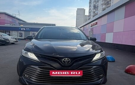 Toyota Camry, 2021 год, 3 000 000 рублей, 4 фотография