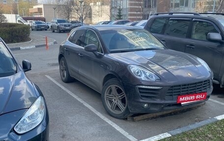 Porsche Macan I рестайлинг, 2015 год, 3 500 000 рублей, 2 фотография