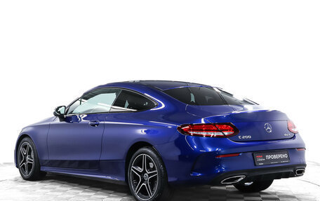 Mercedes-Benz C-Класс, 2019 год, 4 550 000 рублей, 7 фотография