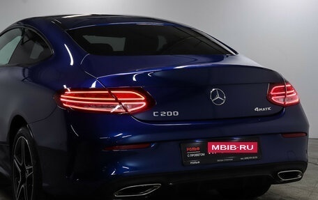 Mercedes-Benz C-Класс, 2019 год, 4 550 000 рублей, 18 фотография