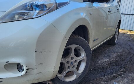 Nissan Leaf I, 2011 год, 550 000 рублей, 6 фотография