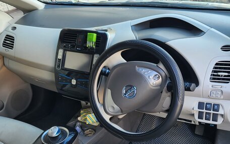 Nissan Leaf I, 2011 год, 550 000 рублей, 9 фотография