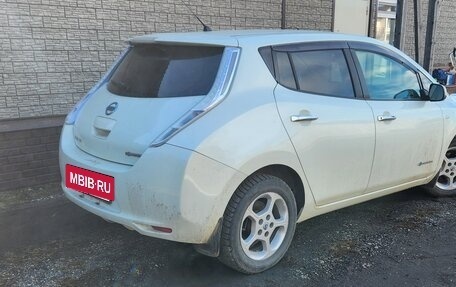 Nissan Leaf I, 2011 год, 550 000 рублей, 3 фотография