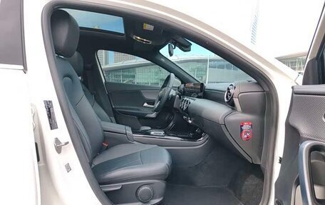 Mercedes-Benz A-Класс, 2022 год, 1 850 021 рублей, 12 фотография