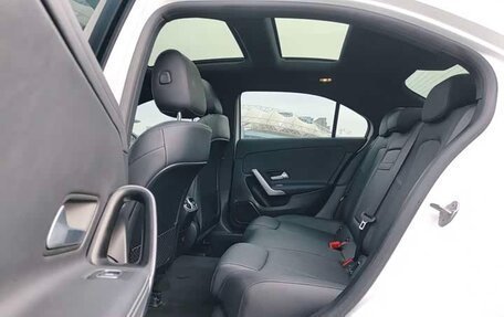 Mercedes-Benz A-Класс, 2022 год, 1 850 021 рублей, 11 фотография