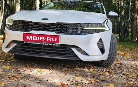 KIA K5, 2021 год, 2 600 000 рублей, 1 фотография