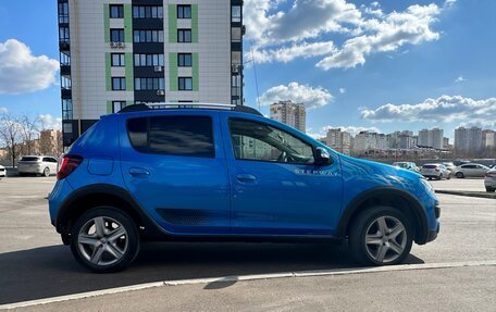 Renault Sandero II рестайлинг, 2018 год, 1 050 000 рублей, 4 фотография