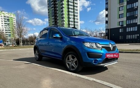 Renault Sandero II рестайлинг, 2018 год, 1 050 000 рублей, 3 фотография