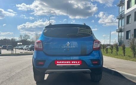 Renault Sandero II рестайлинг, 2018 год, 1 050 000 рублей, 6 фотография