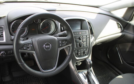 Opel Astra J, 2011 год, 865 000 рублей, 10 фотография