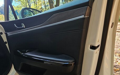 KIA K5, 2021 год, 2 600 000 рублей, 10 фотография