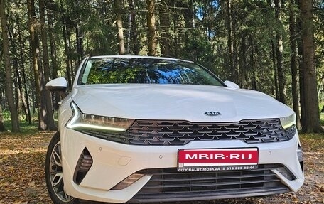 KIA K5, 2021 год, 2 600 000 рублей, 2 фотография