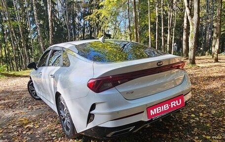 KIA K5, 2021 год, 2 600 000 рублей, 6 фотография