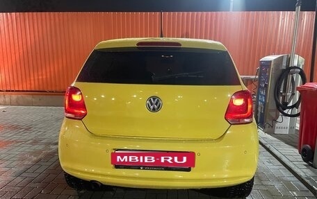Volkswagen Polo VI (EU Market), 2011 год, 690 000 рублей, 5 фотография
