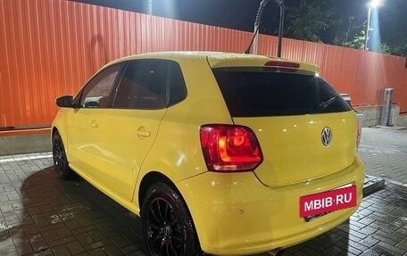 Volkswagen Polo VI (EU Market), 2011 год, 690 000 рублей, 4 фотография