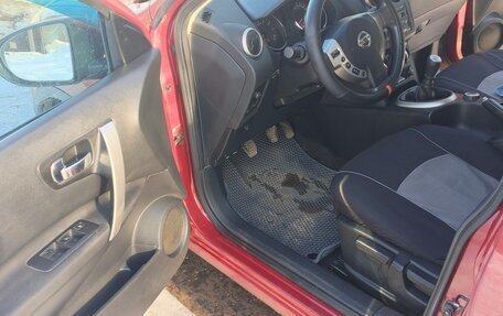 Nissan Qashqai, 2011 год, 850 000 рублей, 3 фотография