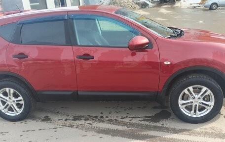 Nissan Qashqai, 2011 год, 850 000 рублей, 2 фотография