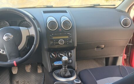 Nissan Qashqai, 2011 год, 850 000 рублей, 9 фотография