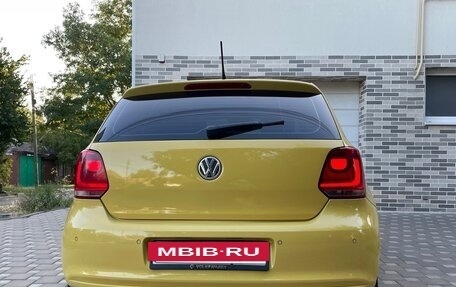 Volkswagen Polo VI (EU Market), 2011 год, 690 000 рублей, 16 фотография