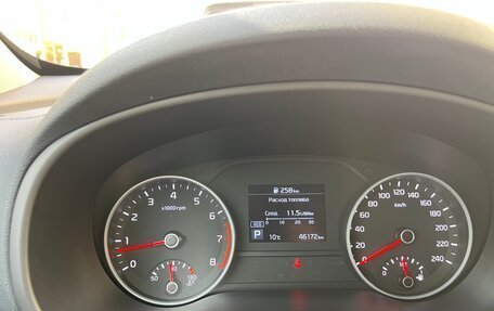 KIA Sportage IV рестайлинг, 2019 год, 2 300 000 рублей, 12 фотография