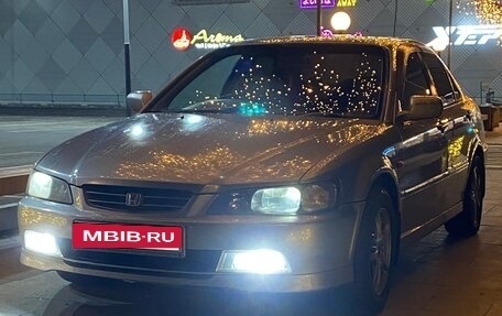 Honda Accord VII рестайлинг, 1999 год, 700 000 рублей, 21 фотография
