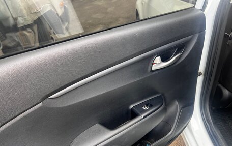 KIA Rio IV, 2017 год, 1 300 000 рублей, 8 фотография